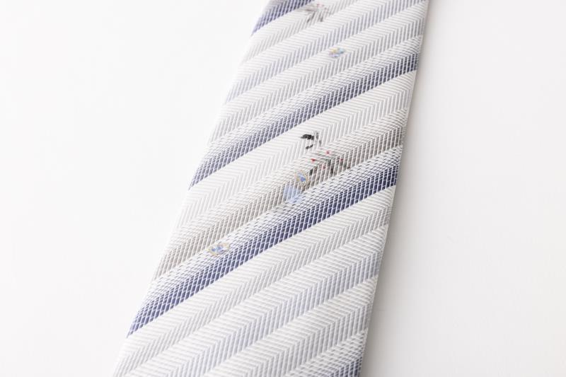 【西陣活性化を応援！】シルク100％西陣織手書きネクタイ（誕生花・１１月だいもんじそう）