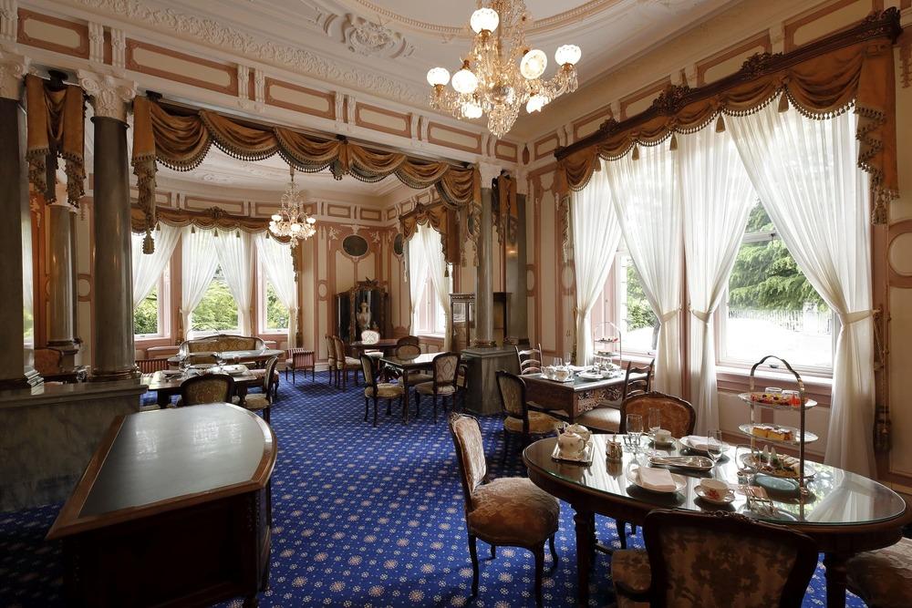 【長楽館】アフタヌーンティー ペアチケット | 明治42年創建 京都の迎賓館 人気 カフェチケット［ 国指定重要文化財 歴史と伝統 英国式 カフェチケット 食事券 2人 優雅なひととき 贅沢 人気 おすすめ 記念 お祝い ホテル 旅行 観光 宿泊 食事 ふるさと納税 ］