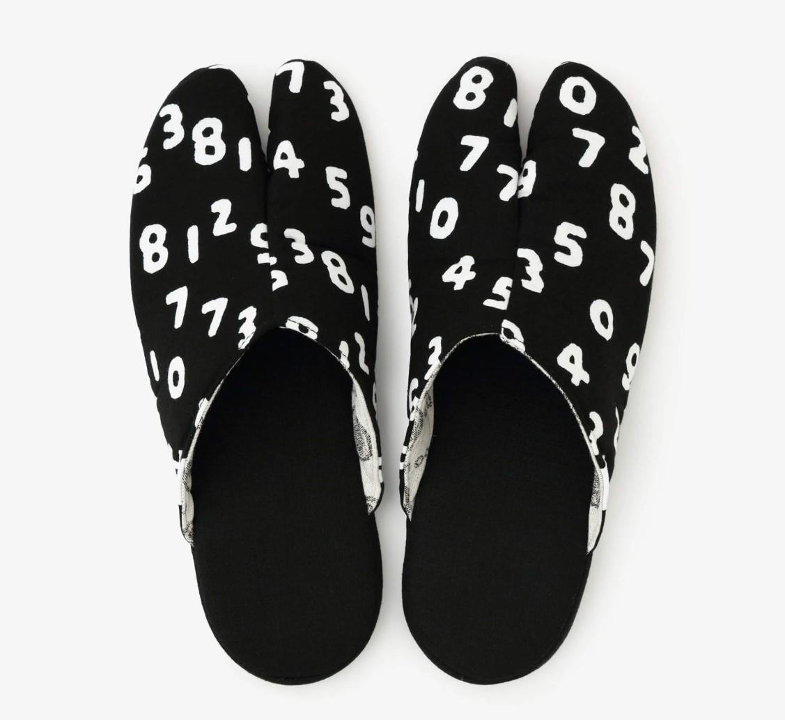 【SOU・SOU】細形 スリッパ足袋/SO-SU-U昆(こん) 女性Fサイズ｜京都 SOUSOU 雑貨 人気ブランド［ テキスタイルデザイン 京都 ブランド 足袋 ソウソウ おしゃれ 足元 人気 おすすめ シンプル 柄 旅行 おでかけ プレゼント ギフト お取り寄せ 通販 送料無料 ふるさと納税 ］