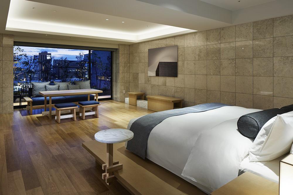 【高島屋選定品】【THE THOUSAND KYOTO】ザ・サウザンド京都 ギフトチケット30万円分［ 京都 京都駅 至近 アクセス 抜群 ホテル 割引 チケット 宿泊券 ギフト券 人気 おすすめ 宿泊 旅行 観光 宿 ふるさと納税 ］