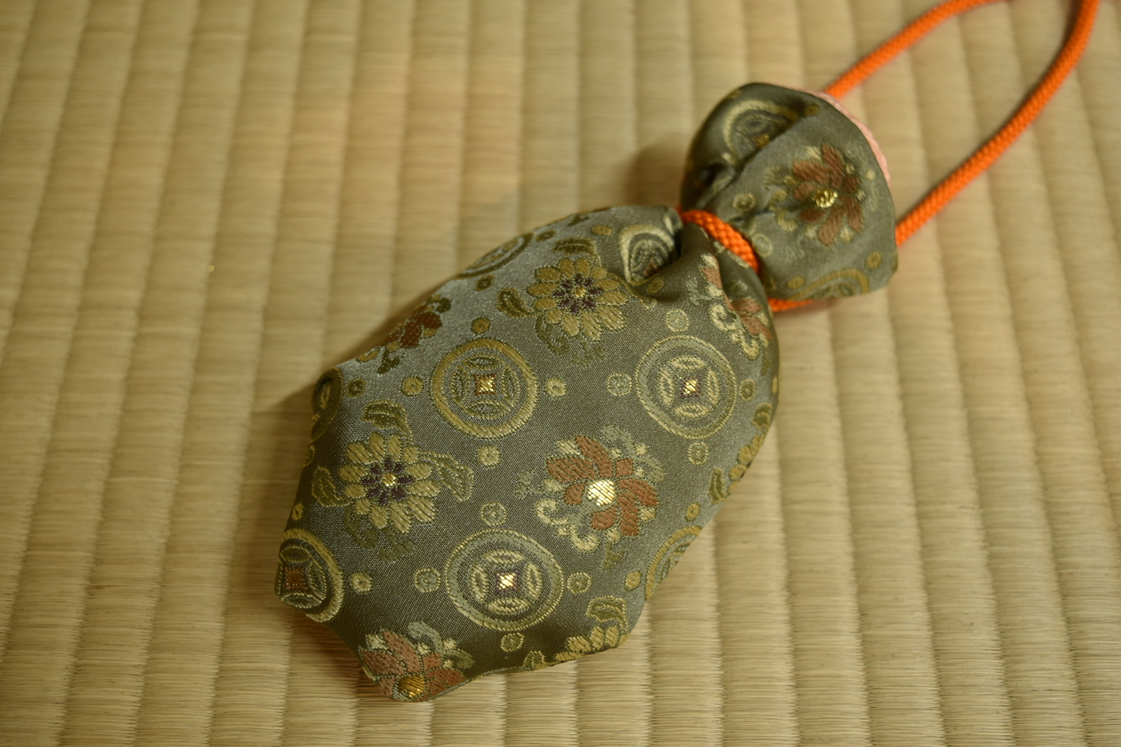 【石黒香舗】匂い袋 部屋用 吊り型巾着 掛香 （緑）