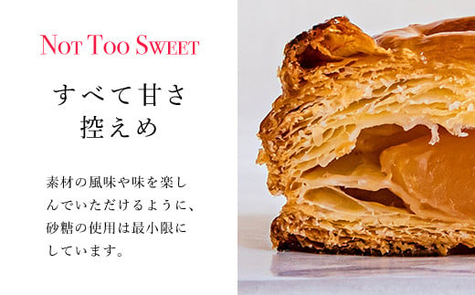 手作りアップルカスタードパイ(食べきりサイズ4個入り) ふるさと納税 福知山市 特産品 人気 スイーツ アップルパイ りんご 菓子 誕生日 お祝い ギフト お食い初め お取り寄せ お中元 お歳暮 母の日 贈り物 【fc-CF003】【アップルパイの店 シャルム】