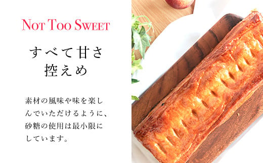 手作りアップルカスタードパイ 1本焼き小サイズ (26×10cm・1個) ふるさと納税 福知山市 特産品 人気 スイーツ アップルパイ 菓子 誕生日 お祝い ギフト りんご リンゴ 林檎 お食い初め お取り寄せ お中元 お歳暮 母の日 贈り物 【fc-CF004】【アップルパイの店 シャルム】