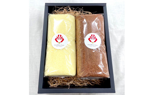 いちごクリームの ロールケーキ セット 2本 （320g×2）（プレーンとココア) 舞鶴産いちご 舞鶴産卵 舞鶴産たまご 地元卵 ロールケーキ ココアロールケーキ 洋菓子 ケーキ 苺 いちごロール ストロベリーロール スイーツ セット