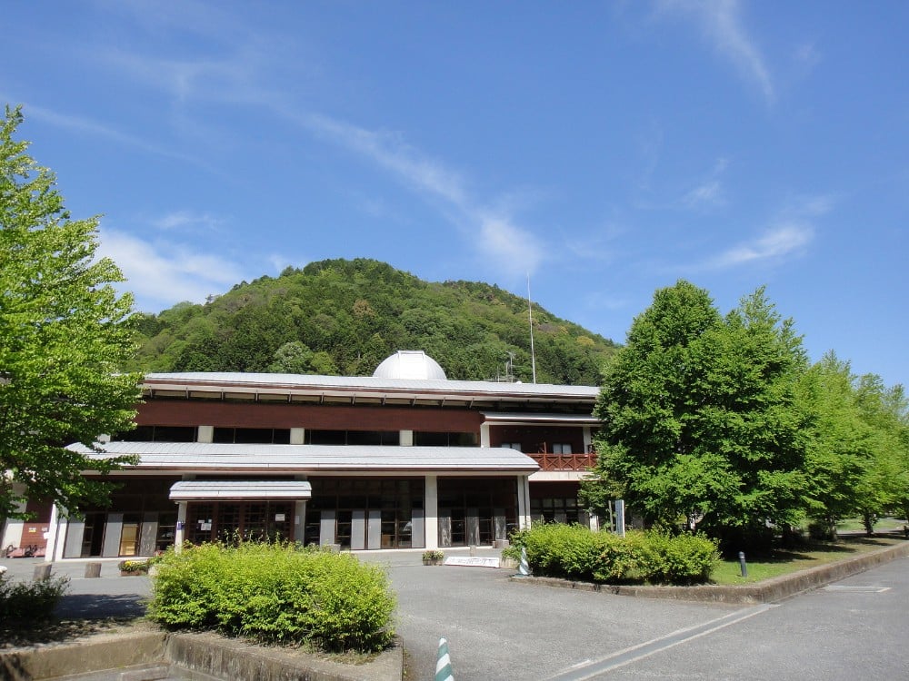 アクトパル宇治 宿泊棟(10名・宿泊券) 特産品 体験 宿泊 宿泊券 チケット 自然 アクティビティ 【uj-KD001-C】【公益財団法人宇治市野外活動センター】