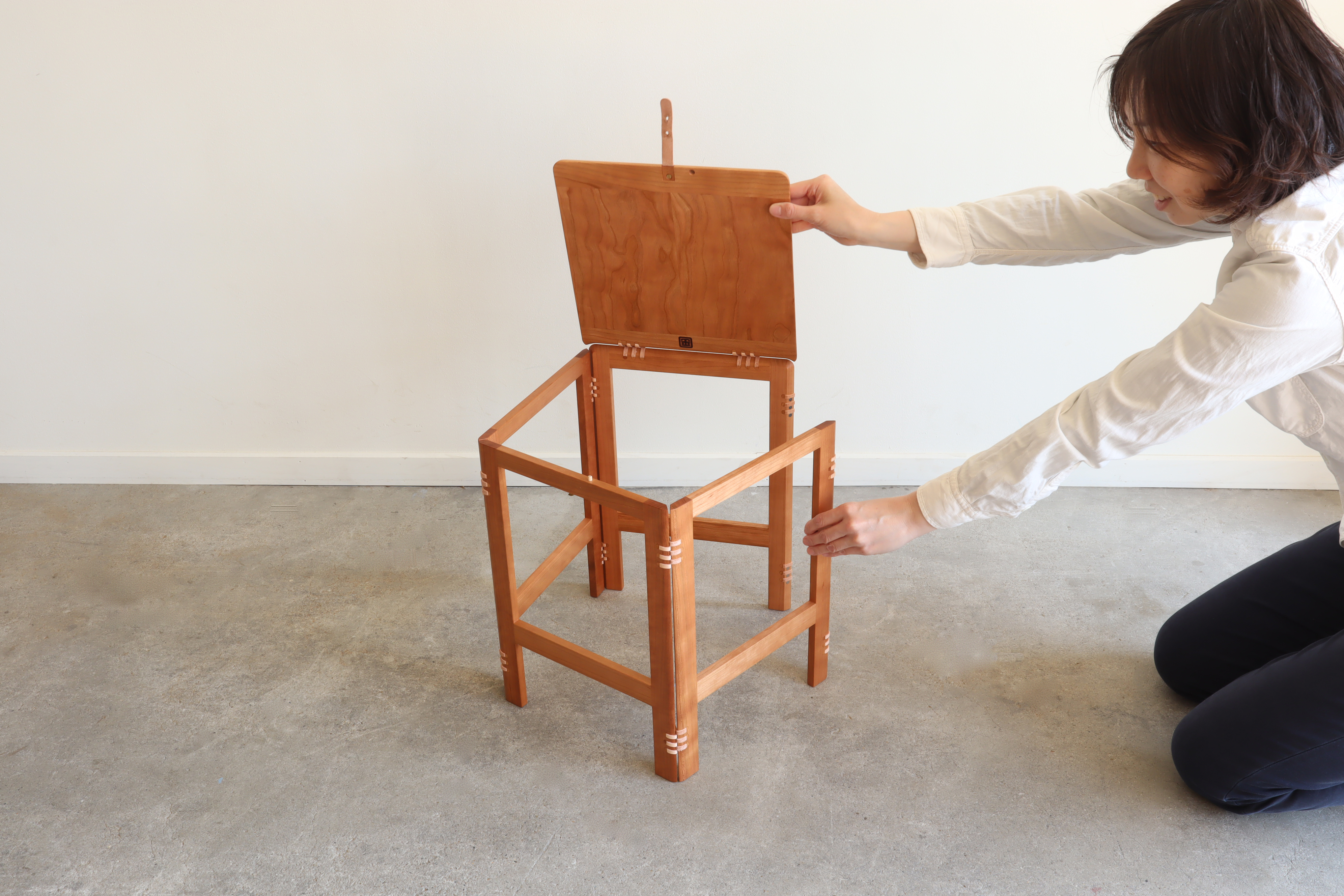 木製折り畳み椅子「patol stool」 板座　スツール 椅子 いす チェア おしゃれ 木製 無垢 無垢材  折りたたみ　CY02