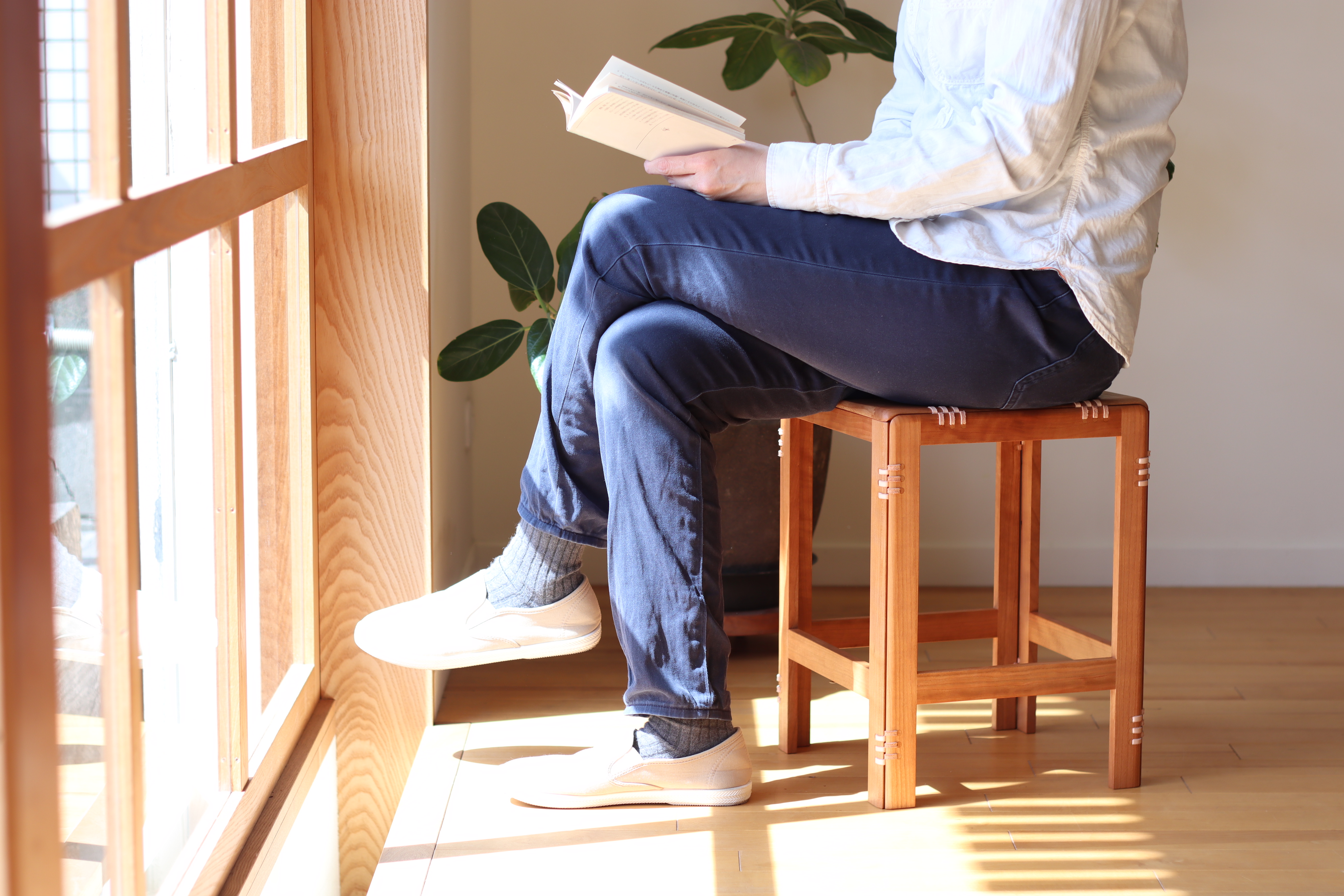 木製折り畳み椅子「patol stool」 板座　スツール 椅子 いす チェア おしゃれ 木製 無垢 無垢材  折りたたみ　CY02