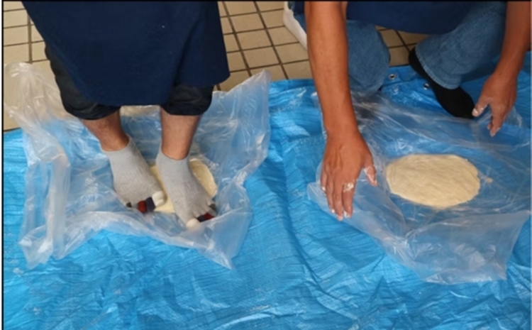 うどん打ち体験チケット 1名様 京都 観光 国内 トラベル 券 レジャー ギフト プレゼント お持ち帰り 試食 食育 ものづくり 教育 手作り