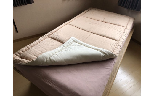 ベッドパッド セミダブル コットン100% 敷きパッド＜かめやオリジナル＞《布団 敷布団 綿 コットン 天然素材 手作り 寝心地抜群》