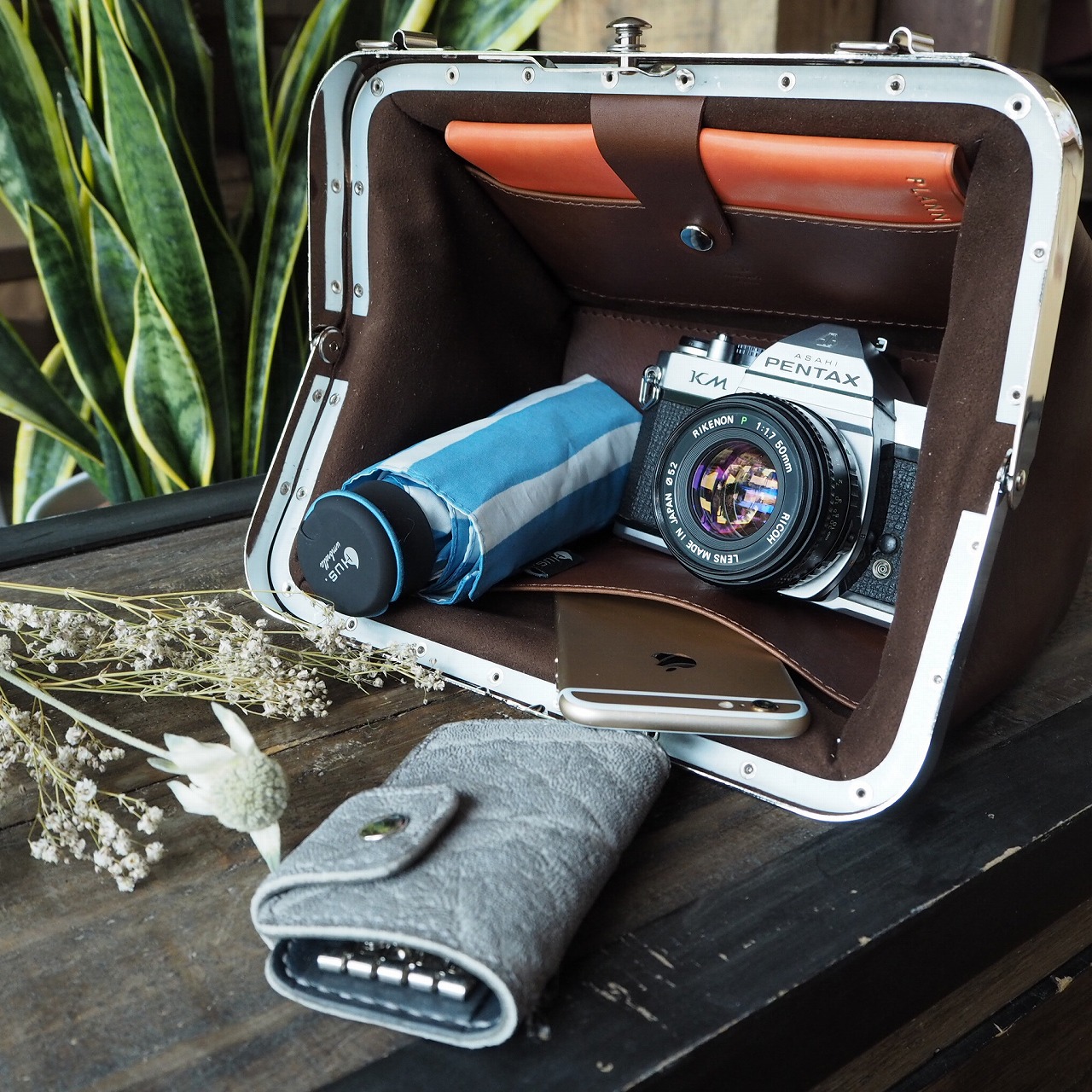 【京都叡山電鉄で採用】車掌かばん グリーン 牛革 スムースレザー レザー 国産 鞄 肩掛け 斜めがけ ショルダー ショルダーバッグ バッグ かばん カバン おしゃれ 手作り プレゼント ギフト 贈り物 革工房むくり