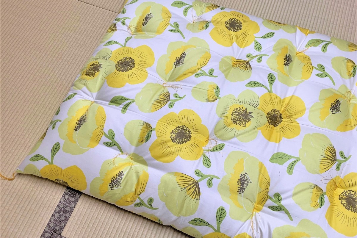 天然繊維手作り　木綿わた入り敷ふとん（ポピー柄「ブルー」）