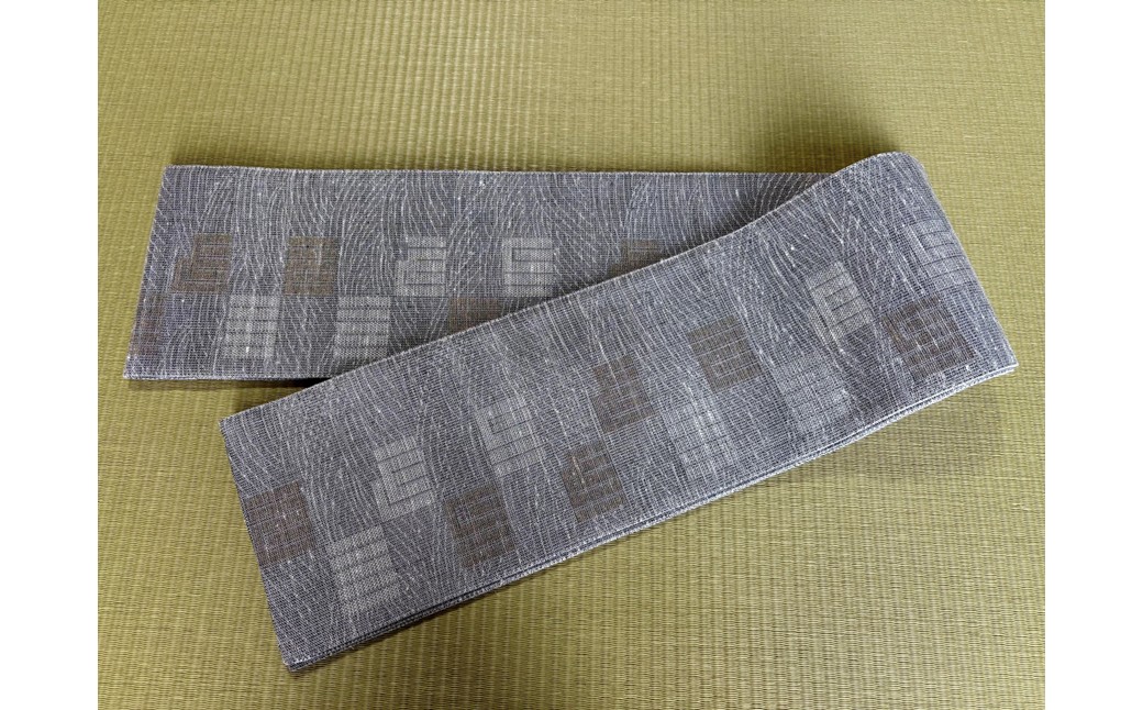 丹後帯 半幅帯「源氏香」（グレー） 半幅帯 源氏香 絹糸 シンプル 贅沢 軽い 美しい グレー グレー色 ふるさと納税 帯 ふるさと納税 半幅帯 ふるさと納税 着物 ふるさと納税 着物小物 ふるさと納税 和服