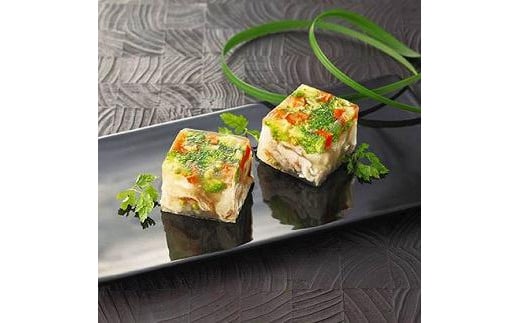 のど黒塩山椒煮アスピック風仕上げ（ノドグロの煮凝り風）