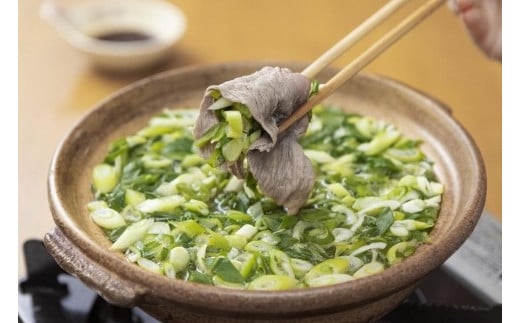 日本海牧場の茶しゃぶしゃぶセット（京たんくろ和牛）