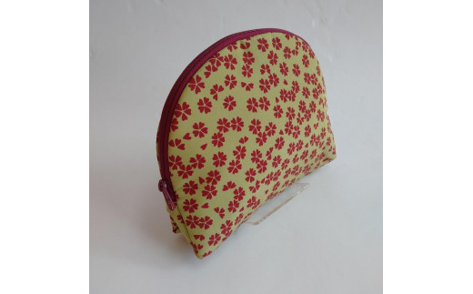 ã·ã«ã¯ã»ã¡ãããããŒã ïŒå°æ¡ææ§ïŒèé»è²