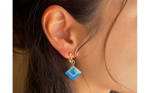 Precious Plastic イヤリング