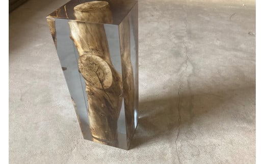 世界に一つのレジンテーブルオーダー家具（クーポン券150万円分）