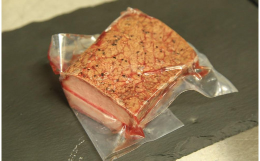 日本海牧場のローストビーフ（1袋）と日本海牧場の【牛生ハム】ブレザオラ（5袋）セット