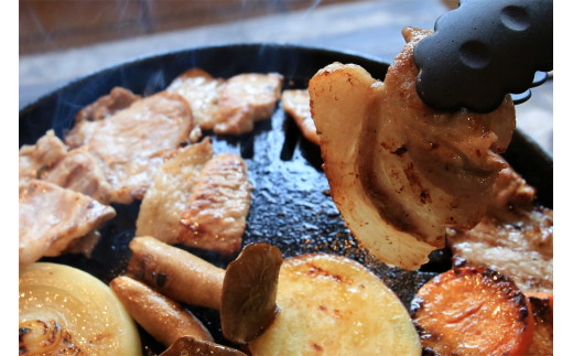 繝医Φ窶冱繧ュ繝繝√Φ 荳ケ蠕後ョ蝪ゥ縺繧瑚ア夂┥縺崎i