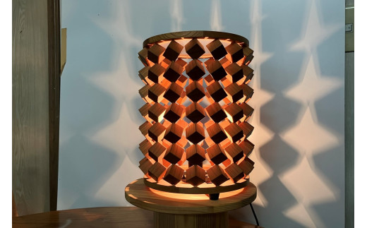 賽の目　照明器具・フロアーライトS　1台