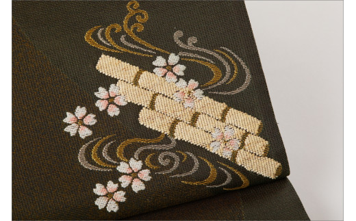 äž¹åŸã®è€åžãè¢åž¯ã倩ã®å·ããæ¿ãç·