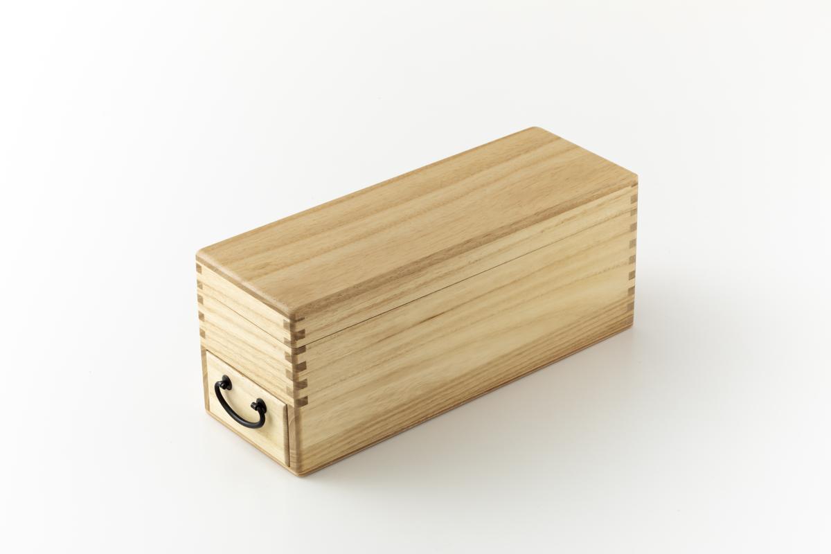 ãäº¬éœ é£éå
·ç«¹äžã ãã€ãç¯åãç®± ïŒåŒãåºãä»ïŒé£éå
·ç«¹äž ãã€ãç¯åãåš é°¹ç¯ æ¬æ¯ç¯ åãåš æšè£œ æ¥æ¬è£œ ãããã³çšå ãããã³ é貚 æ¥çšå