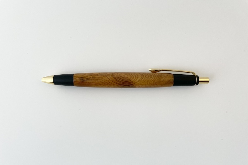 屋久島産【天然ヒノキ】シャープペンシル(0.5mm) 1本 〈 文具 工芸品 文房具 シャーペン ギフト 贈答 プレゼント 木軸 入学 お祝い〉 