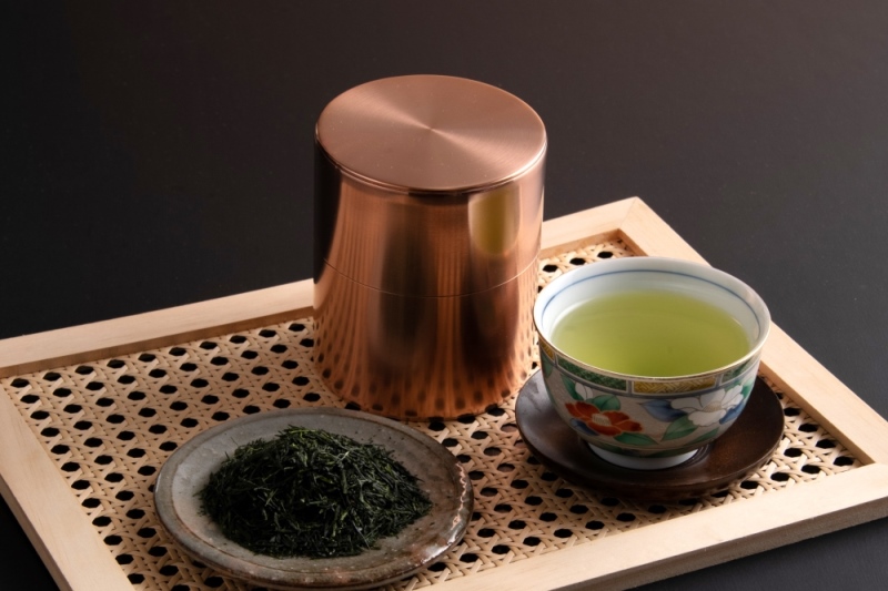 【天皇杯受賞の茶師】下岡久五郎作の手摘み玉露　1缶入り〈お茶 茶 緑茶 玉露 茶葉 手摘み玉露 茶筒 お茶缶 銅製缶 農林水産大臣賞 工芸品〉