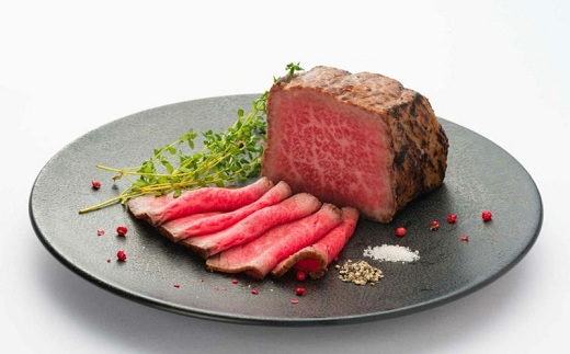 【2026年1月中旬以降発送】自家製 ローストビーフ × 焼豚 セット 黒毛和牛 牛肉 直火焼き ソース付き 焼き豚 ロース チャーシュー ラーメン 豚肉 肉 お肉 国産 自家製タレ たれ 人気 おすすめ おかず 惣菜 お歳暮 お中元 ギフト焼豚丼 あっさり 冷凍 京都 京丹波町 ※北海道・沖縄・その他離島は配送不可 [018IZ001]