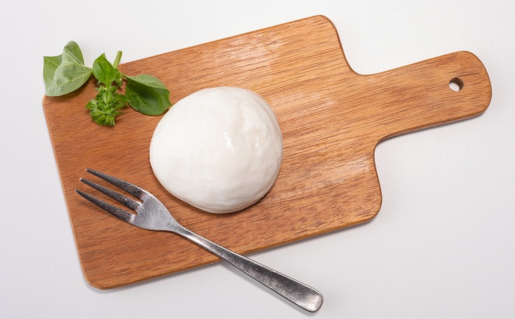 京丹波の白いモッツァレラ・さけるチーズの詰め合わせ