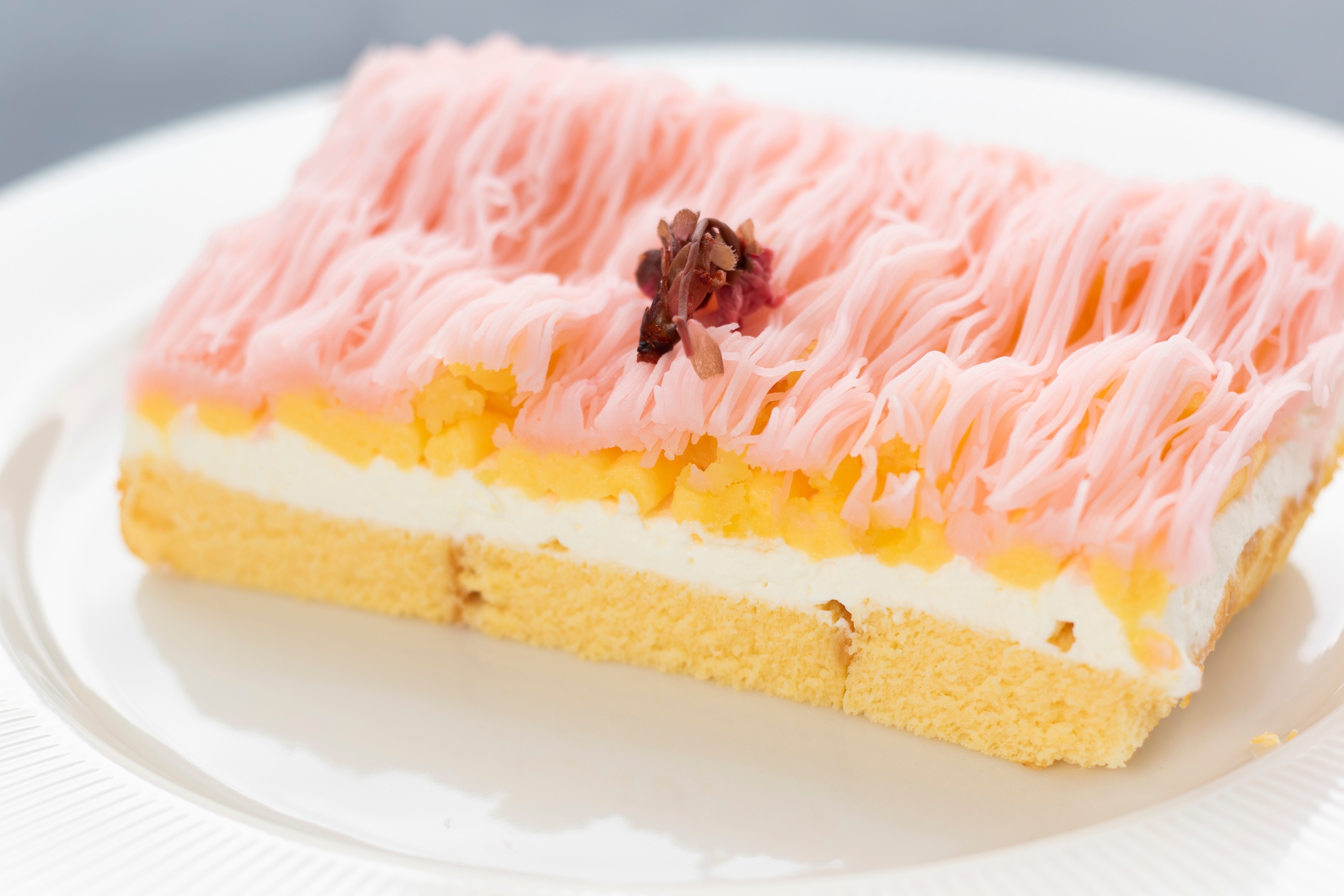贅沢お重の桜餡モンブラン 1箱 モンブラン 国産 和栗 栗 くり スイーツ デザート 栗スイーツ 洋菓子 おかし おやつ ギフト プレゼント 贈答 冷凍 お中元 お歳暮 京都 京丹波 10000円 ※北海道・沖縄・その他離島は配送不可。