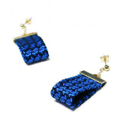 kuska fabricのガルザピアス【丹後ブルー】世界でも稀な手織りファブリック【1341716】