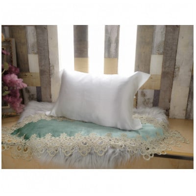 【シルクの枕カバー】×30枚 ひもで結ぶタイプ フリーサイズで大きな枕にも対応 白 無添加ヘアケアに【1631538】