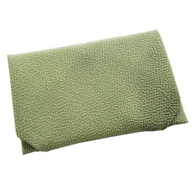 正絹ちりめん台付ふくさ (若草)　シルク100%　冠婚葬祭に便利な日本製袱紗　結婚式、法事・葬式に【1150242】