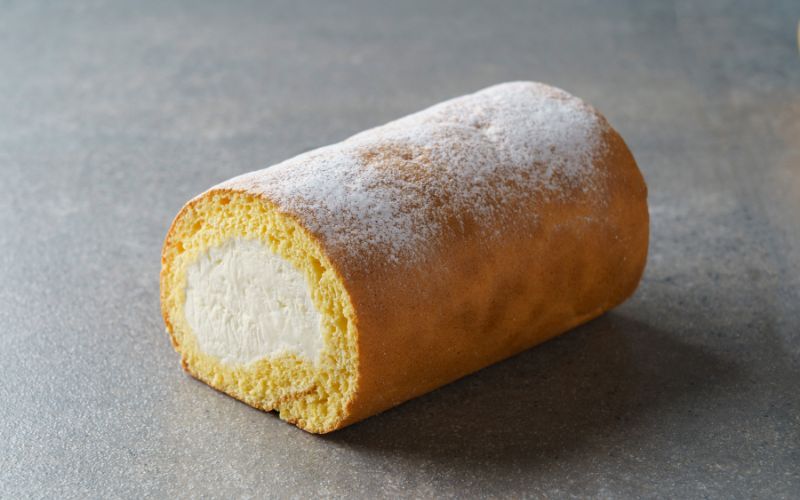 【香料・乳化剤・安定剤不使用】手作りミニココナッツロールケーキ / スイーツ 洋菓子 お菓子 おやつ ロールケーキ 冷凍 増田製粉所 ココナッツ 生クリーム ホイップクリーム 自分へのご褒美 ティータイム【jbpy0003】