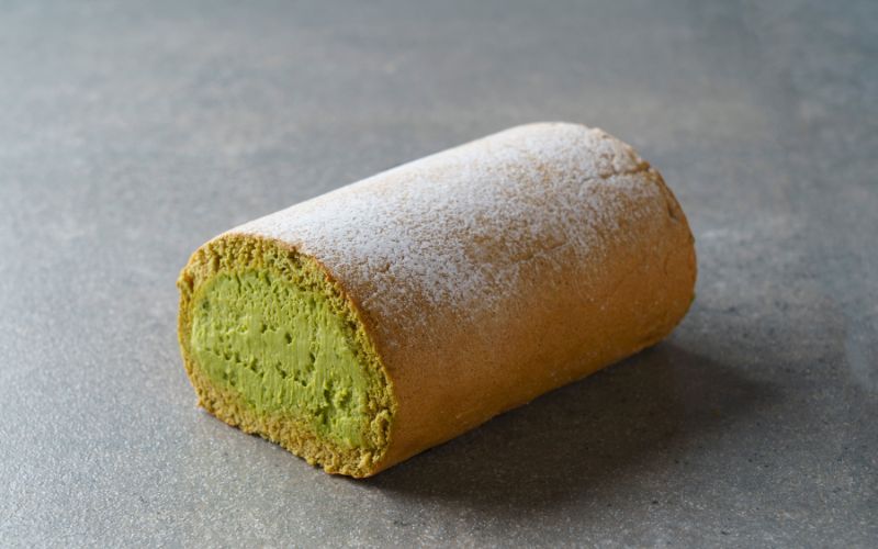 【香料・乳化剤・安定剤不使用】手作り猿島茶ミニココナッツロールケーキ / スイーツ 洋菓子 お菓子 おやつ ロールケーキ 冷凍 増田製粉所 ココナッツ 緑茶 生クリーム ホイップクリーム 自分へのご褒美 ティータイム【jbpy0004】