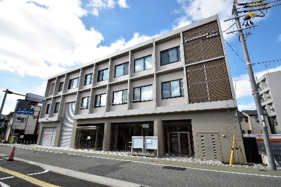 瀟äŒçŠç¥æœèšã®æŽåãã®ä»ç€ŸäŒçŠç¥ã«é¢ããäºæ¥