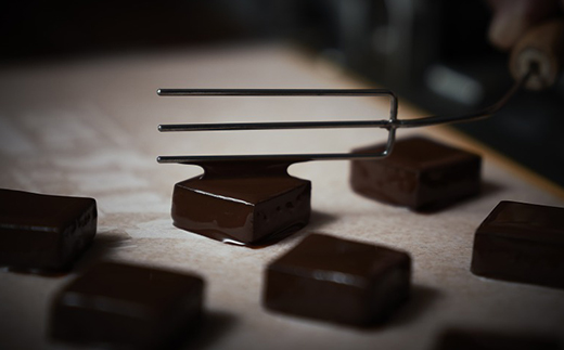 【59-02】ボンボンショコラ4個入り