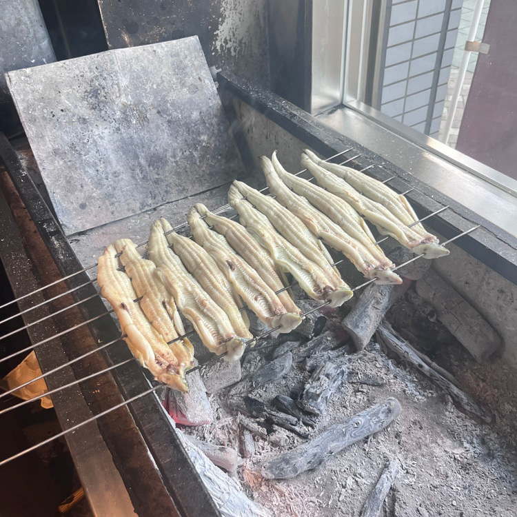 【冷蔵配送】備長炭手焼き国産うなぎ関西風蒲焼き3尾・白焼き3尾（1尾あたり160g～170g） ※北海道・沖縄・離島への配送不可