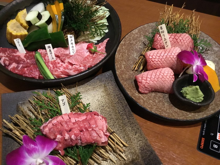 仔牛屋泉大津本店で使えるお食事券3,000円×4枚 | 焼肉 大阪 泉大津市 和牛 ランチ ディナー