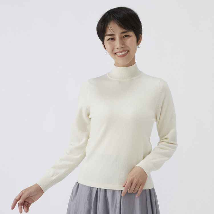 日本製 カシミヤ100% レディース ハイネックセーター オフホワイト 2Lサイズ