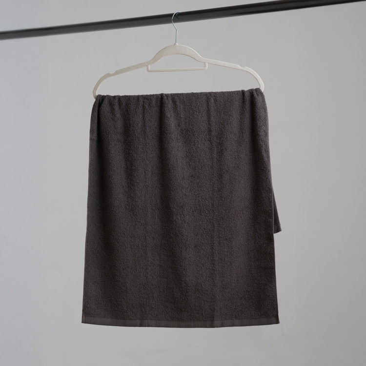 【泉州タオル】部屋干しに最適！ミニバスタオル 3枚セット（同色） ｜ ビッグフェイスタオル コンパクトバスタオル 小さめ バスタオル スマートサイズ ハンガー 干せる 部屋干し 速乾 収納 吸水 髪 日本製 新生活 ※離島への配送不可