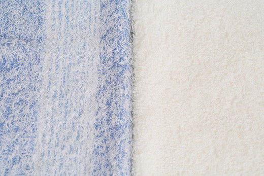 【泉州タオル】軽くてふわふわ！やわらかボーダーフェイスタオル 6枚セット（赤色3枚青色3枚） ｜ 高級 40番手 極細糸 ホテル仕様 柔らかい 肌触り シルクタッチ 吸水 おしゃれ 厚手 ギフト プレゼント 内祝い 日本製 ※離島への配送不可