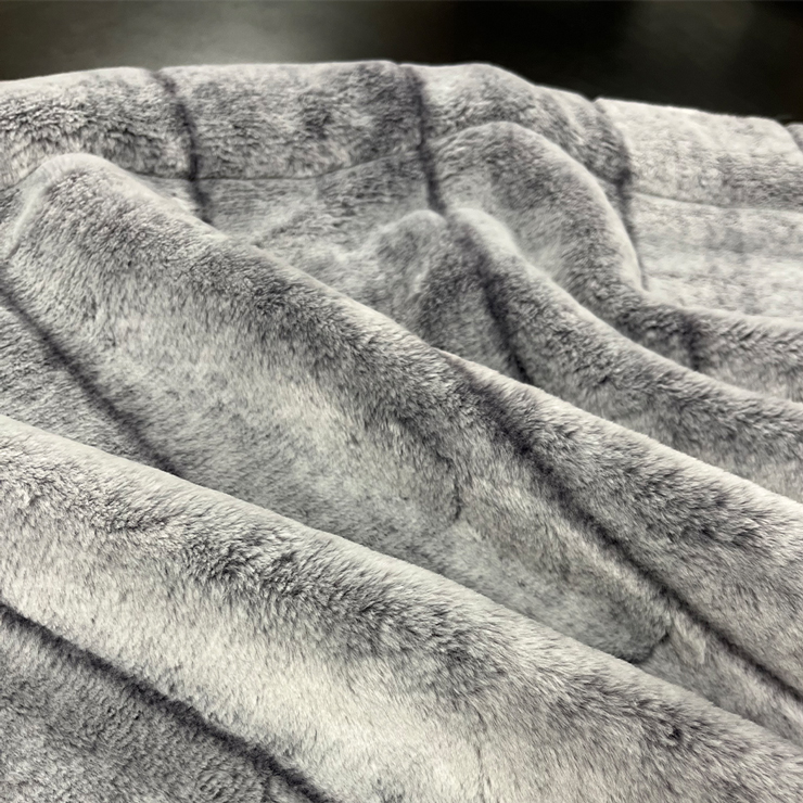 プレミアム温泉毛布 シングルサイズ グレイ クラウドIIニューマイヤー毛布 温泉に入っている様な優しい暖かさ｡遠赤外線効果で体の芯から暖かい｡KW11715 [3903]