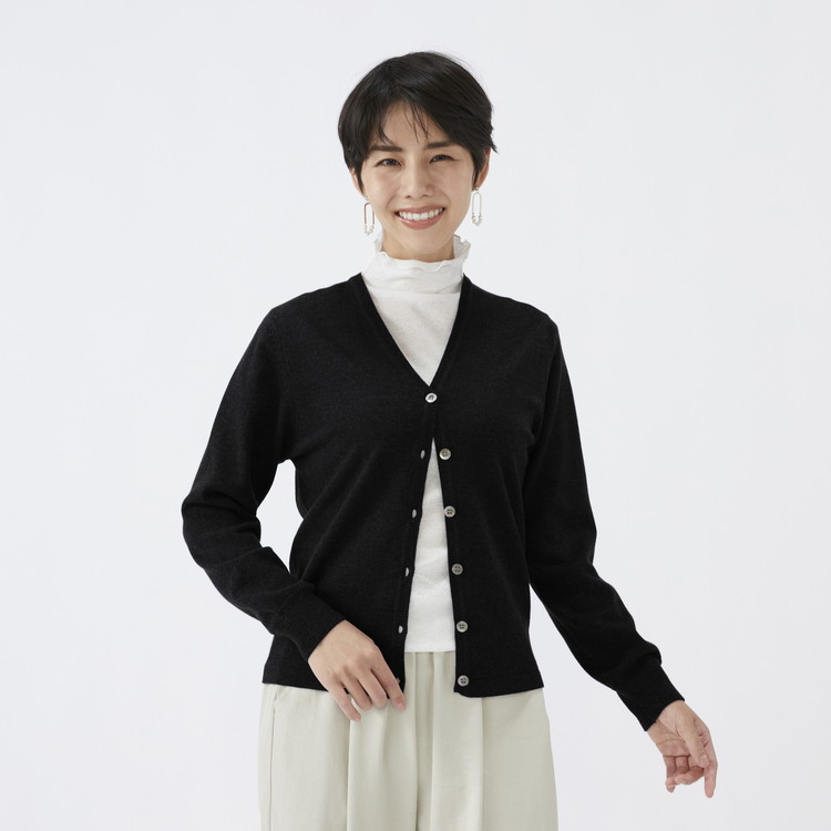 日本製 カシミヤ100% レディース Vカーディガン ブラック 2Lサイズ 90805