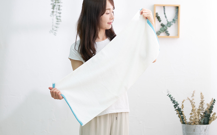 ãæ°Žãšãšãã«çãã æ³å·ã¿ãªã«ããŠãšãã¿ãªã« ãšã³ãžã§ã« ãã§ã€ã¹ã¿ãªã« 2æã»ããïŒã¢ã¯ã¢ïŒãã€ããŒïŒ ïœ æ³å·ã¿ãªã« ããã towel ç¡å° ç¶¿ æ¥çšå â»é¢å³¶ãžã®é
éäžå¯