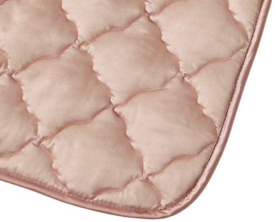 シルクサテン敷きパッド | ひんやり 洗濯可能寝具 肌ケア 髪ケア 摩擦レス 快眠 オールシーズン 睡眠改善 肌質改善