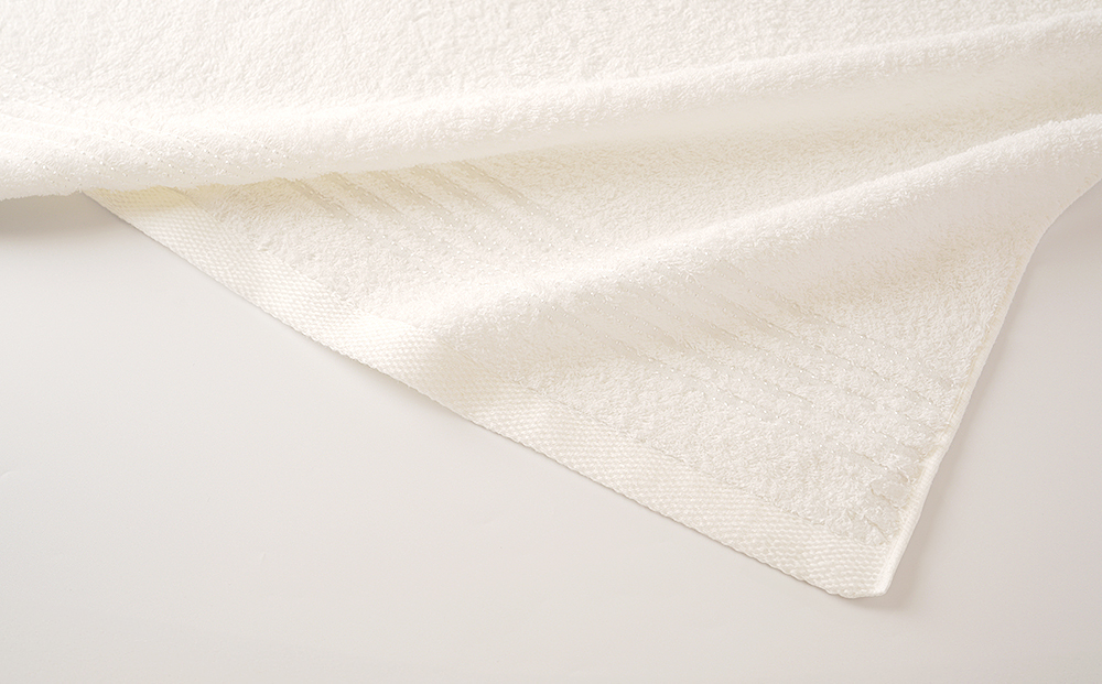 【日本製】ito美人コンパクトバスタオル　ホワイト3枚セット