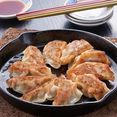 【大阪産(もん)名品】雁飯店の生餃子(冷凍)96個たれあり【配送不可地域：離島】【1005270】