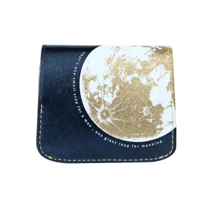クアトロガッツ ミニ財布 小さいふ。コンチャ 月面着陸 JAPANレザー【1615984】